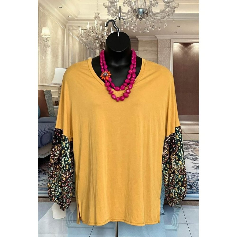 NWOT GLITZY GIRLS Mustard Yellow Printed Sleeve Stretchable Body Large Blouse